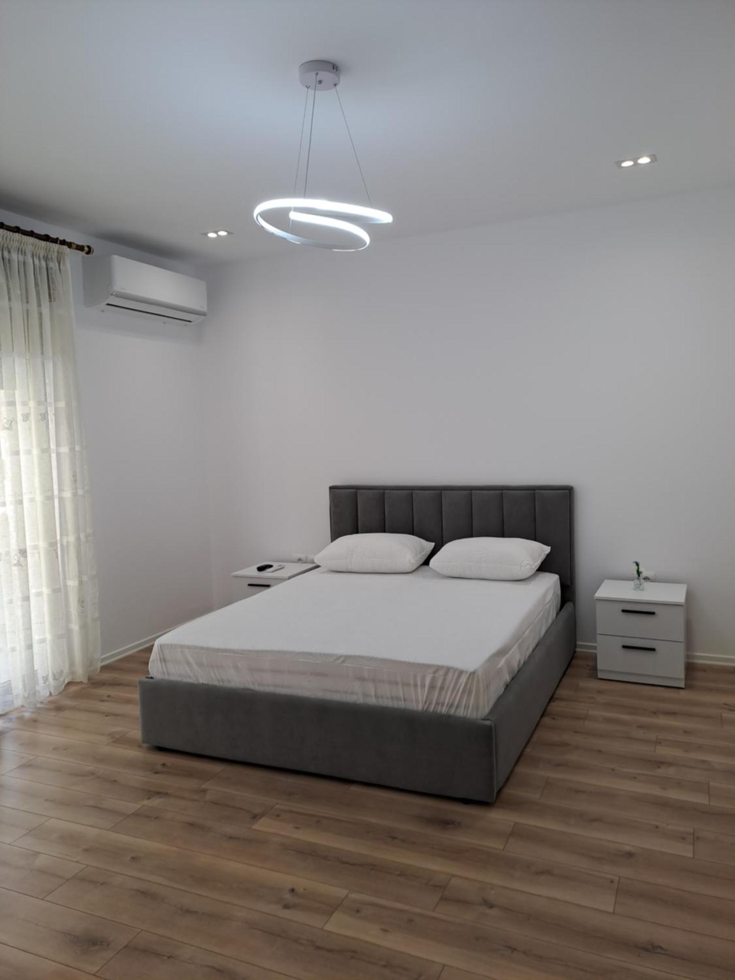 Erdis Home Nr 2 ティラナ エクステリア 写真