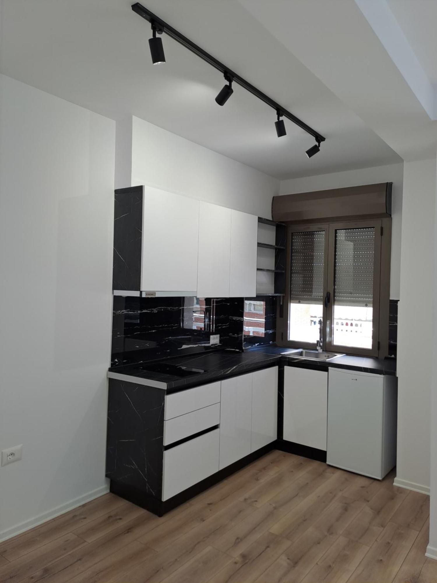 Erdis Home Nr 2 ティラナ エクステリア 写真